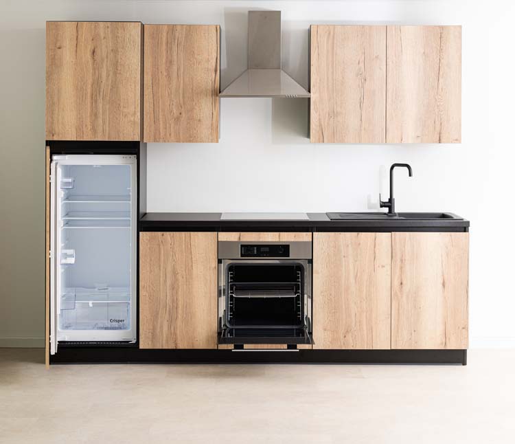 Keuken Plenti 270 cm - oven onder - met toestellen - zwart-houtlook