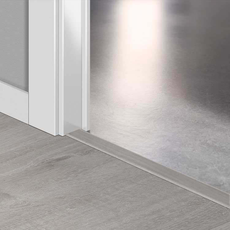 Profilé Incizo Quick-Step - Chêne coton gris 8 x 45 x 2000 mm