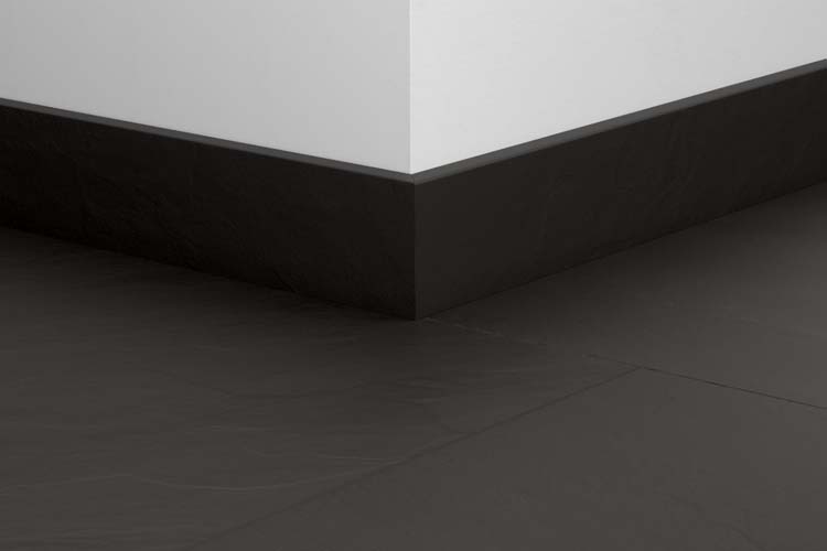 Plinthe standard Quick-Step 58 x 12 x 2400 mm Béton gris