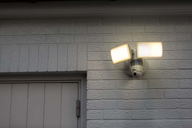 Buitenverlichting camera wandlamp wit  3.400 lumen 36W