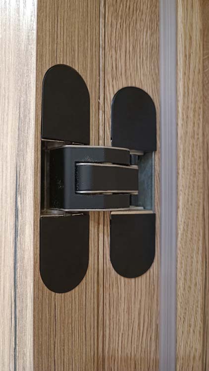 Complete deur invisible flat tubespaan 63cm realw oak 201.5cm rechts