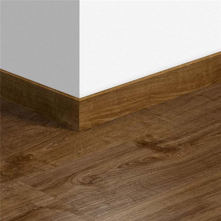 Plinthe Standard Quick-Step Chêne automne marron 58 x 12 x 2400 mm