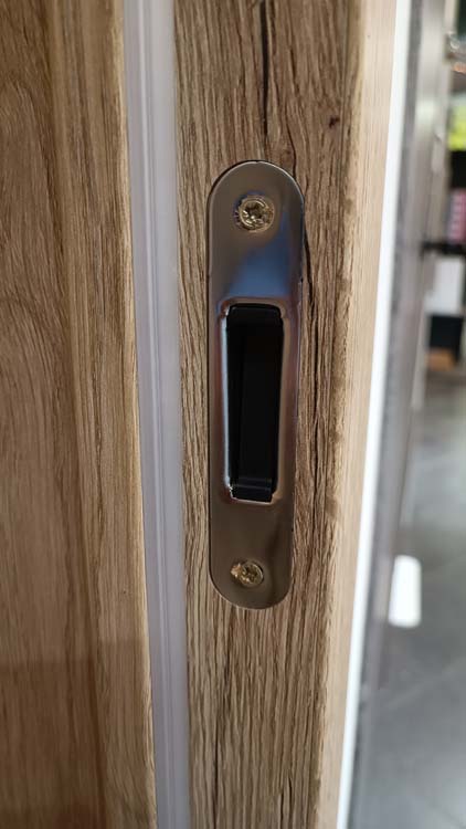 Complete deur invisible flat tubespaan 63cm realw oak 201.5cm rechts