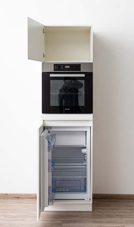 Armoire de cuisine Plenti four et refrigérateur blanc