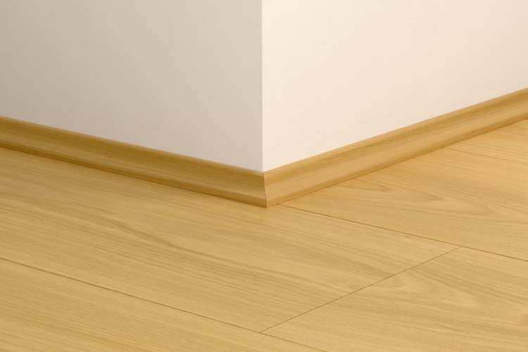 Moulure Quick-Step 17 x 17 x 2400 mm Chêne biscuit brun