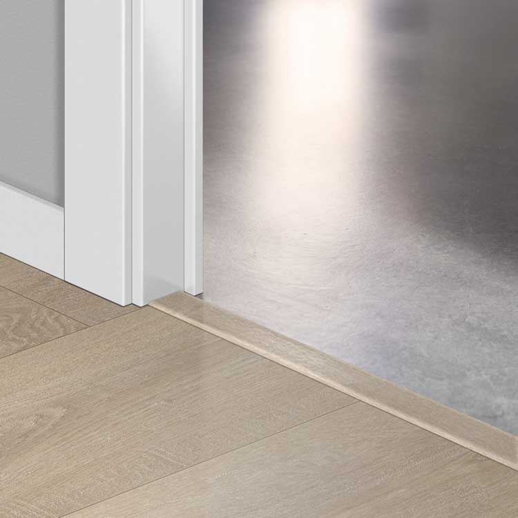 Incizo profiel Quick-Step - Fluweel eik beige 8 x 45 x 2000 mm