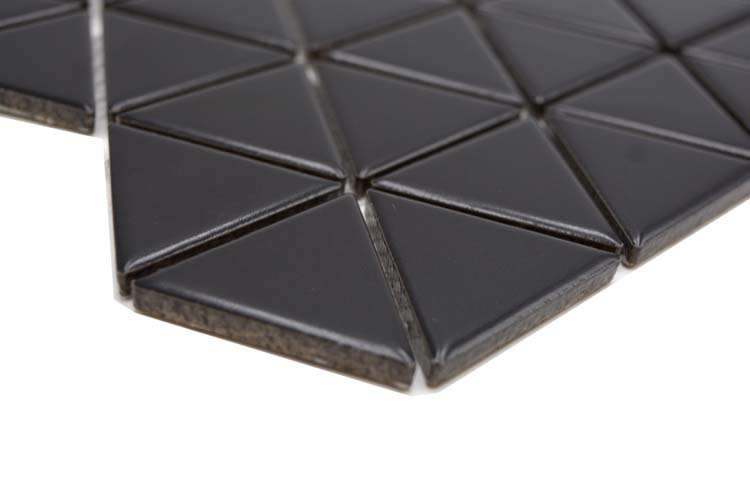 Mosaïque Triangle noire mat 25,2 x 29,1 cm