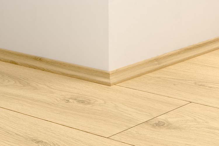 Moulure Quick-Step 17 x 17 x 2400 mm Chêne désert greige