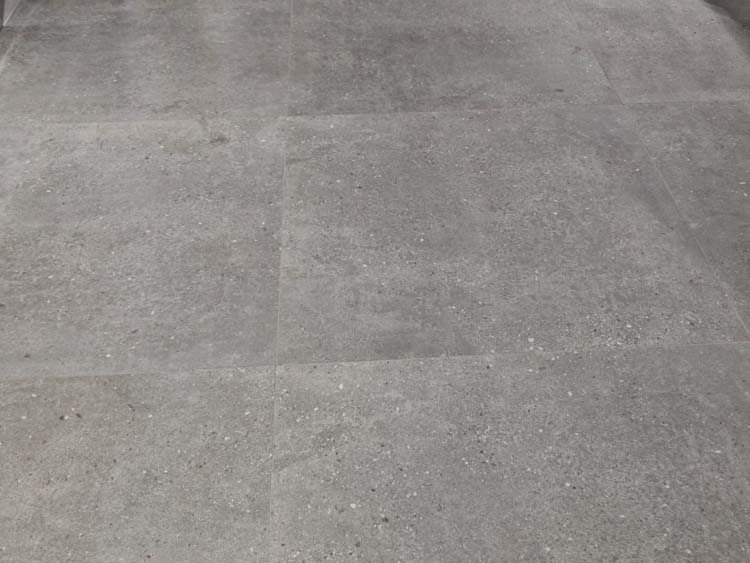 Tegel Alfastone grey rt 100 x 100 cm
