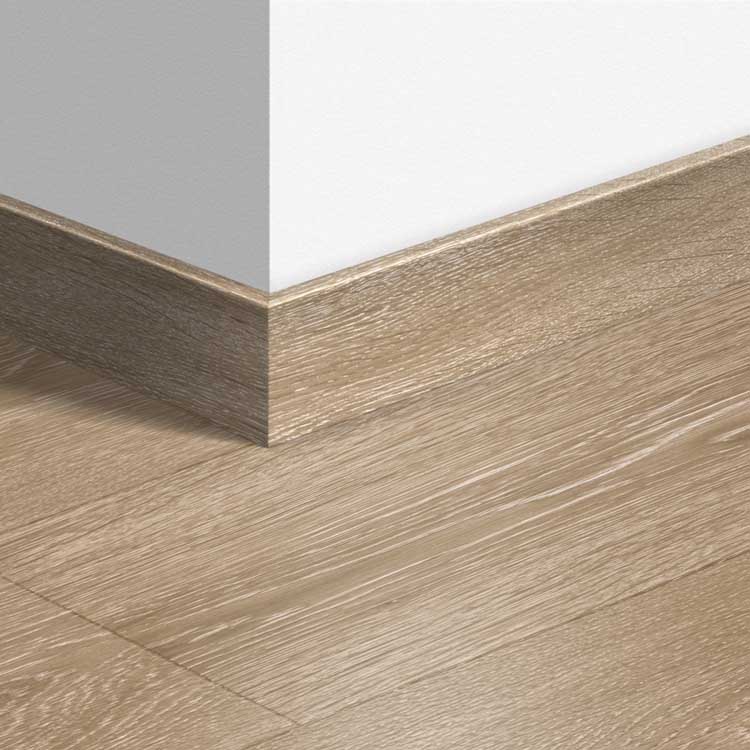 Plinthe parquet Quick-Step 14x77x2400mm Chêne de la Vallée marron clr