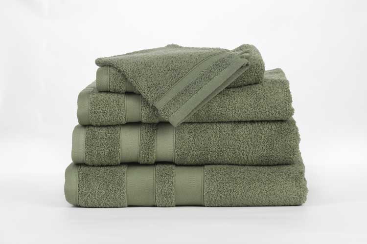 Handdoek Cosibel 50x100 cm groen
