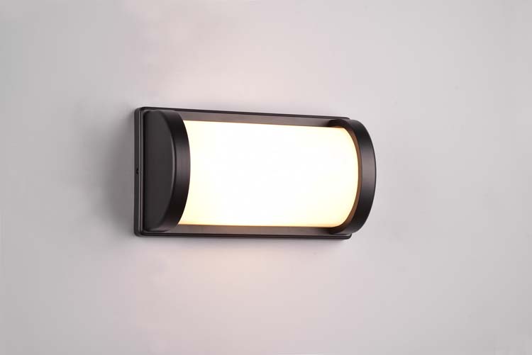 Wandlamp buiten zwart E27 IP44