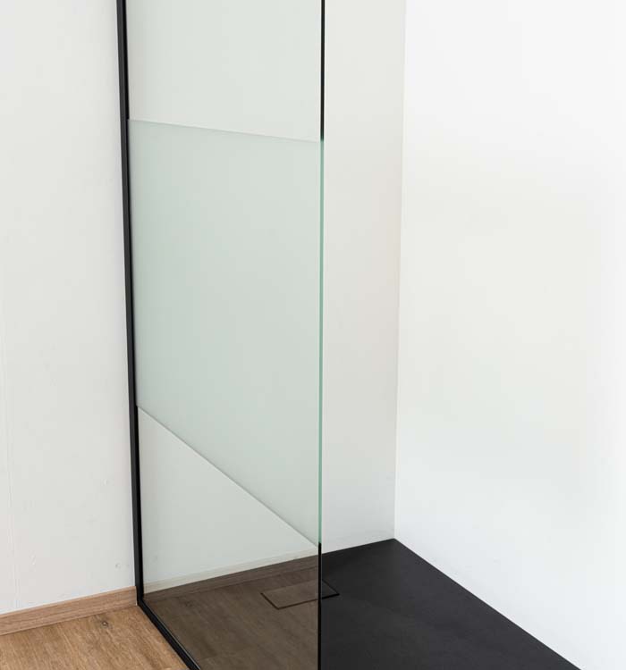 Inloopdouche Anais 117 x 200 cm verzuurd glas - zwart