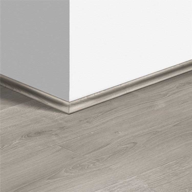 Moulure Quick-Step 17 x 17 x 2400 mm Chêne gris brossé