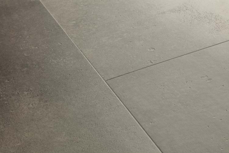 Vinyle Quick-step illume medium tiles 6mm béton nuageux gris foncé