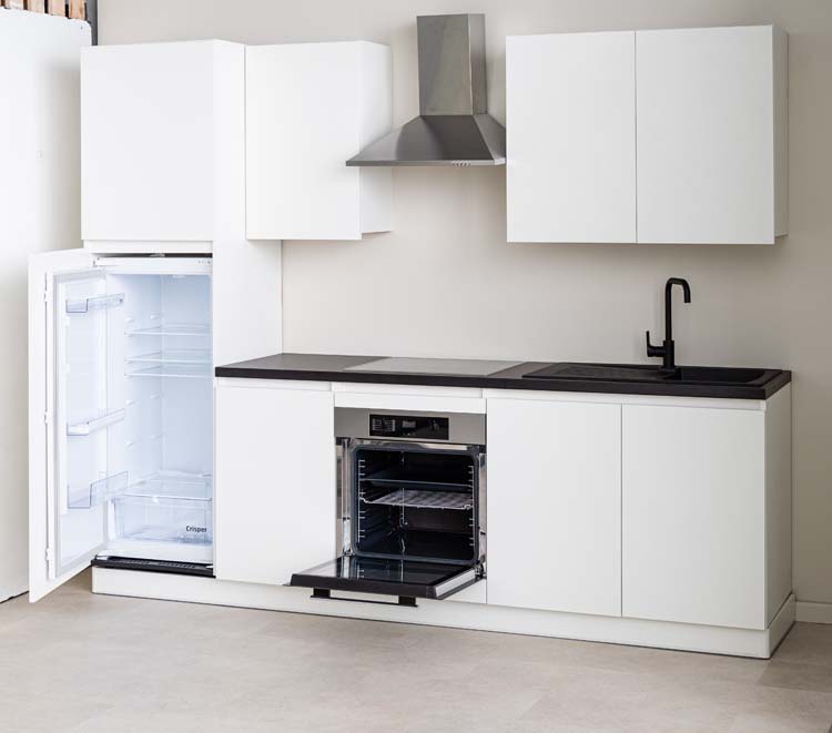 Keuken Plenti 270 cm - oven onder - met toestellen - wit