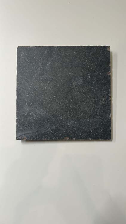 Carrelage Binche gris fonceé vieilli 20x20cm
