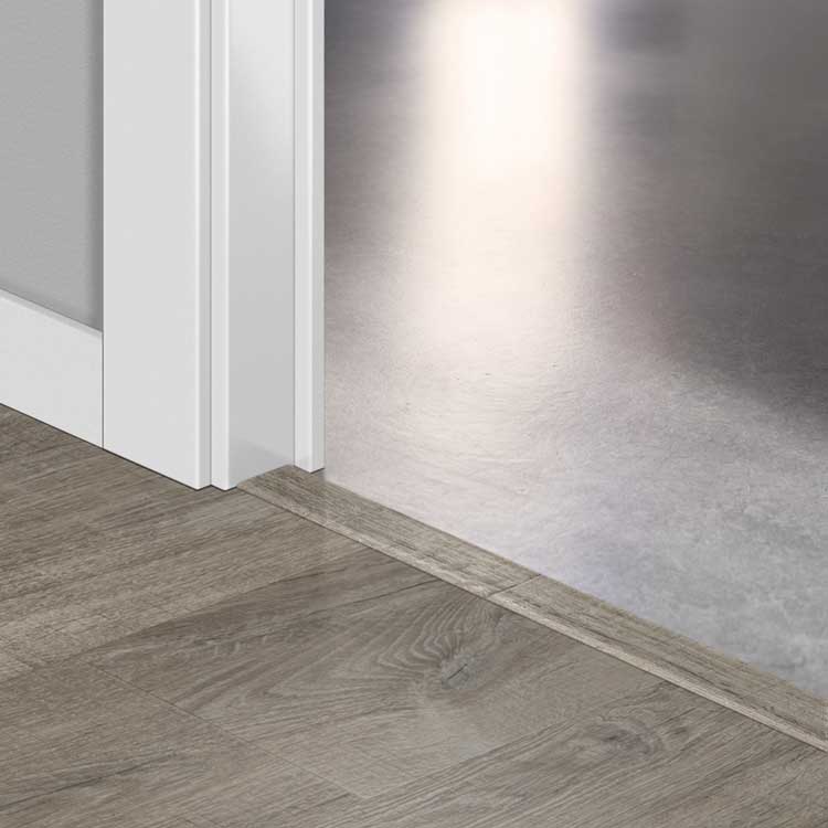 Prof Inc Quick-Step - Chêne cot gris a traits de scie 8 x 45 x 2000 mm