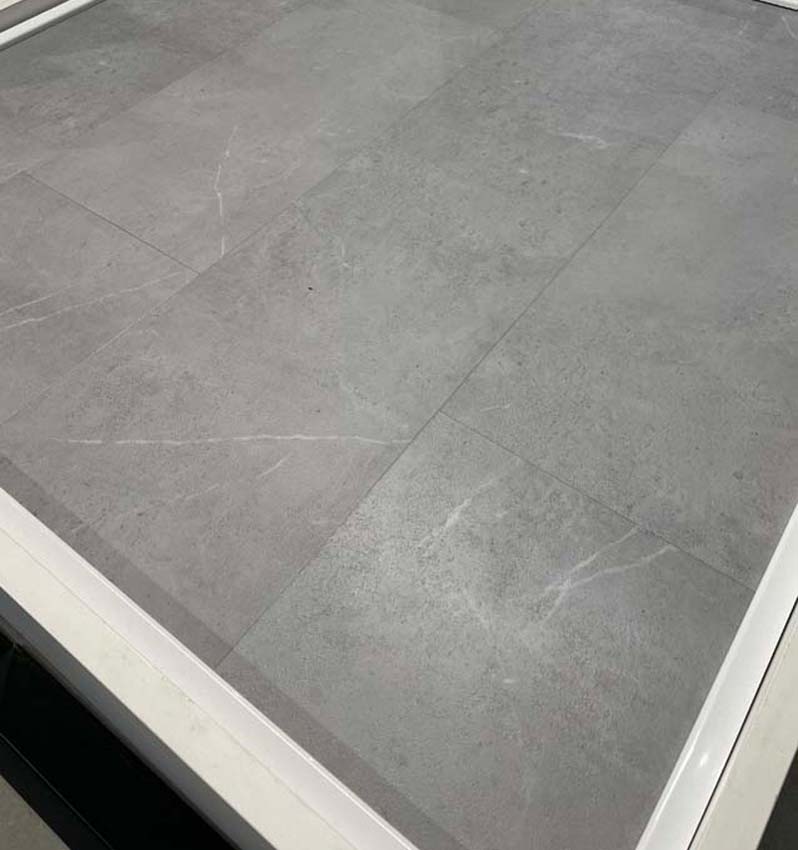 Sol vinyl lvt rigid 4+1 mm sous plancher gris swan