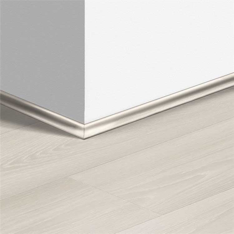 Moulure Quick-Step 17 x 17 x 2400 mm Chêne blanc premium