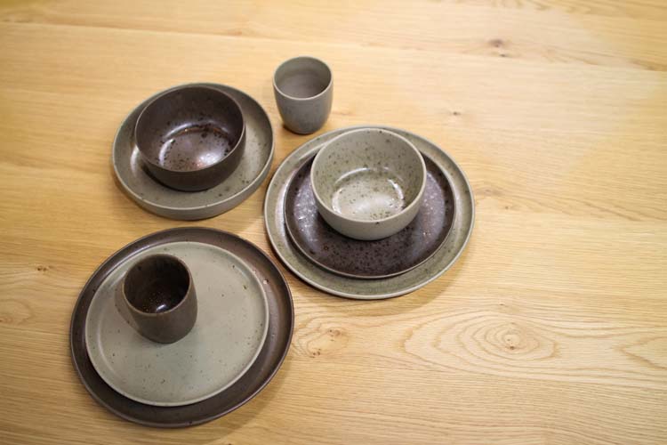 Set de vaisselle Forma brun/vert 4 personnes 20 pièces